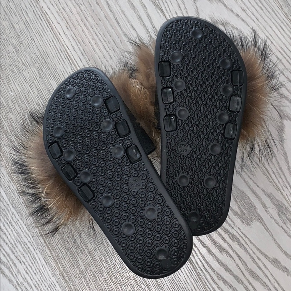 Furry slides - Picture 3 of 5